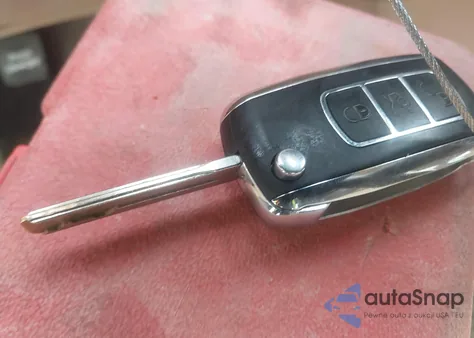 2005 Lexus Es 330 from USA, damaged, VIN JTHBA30G555091165